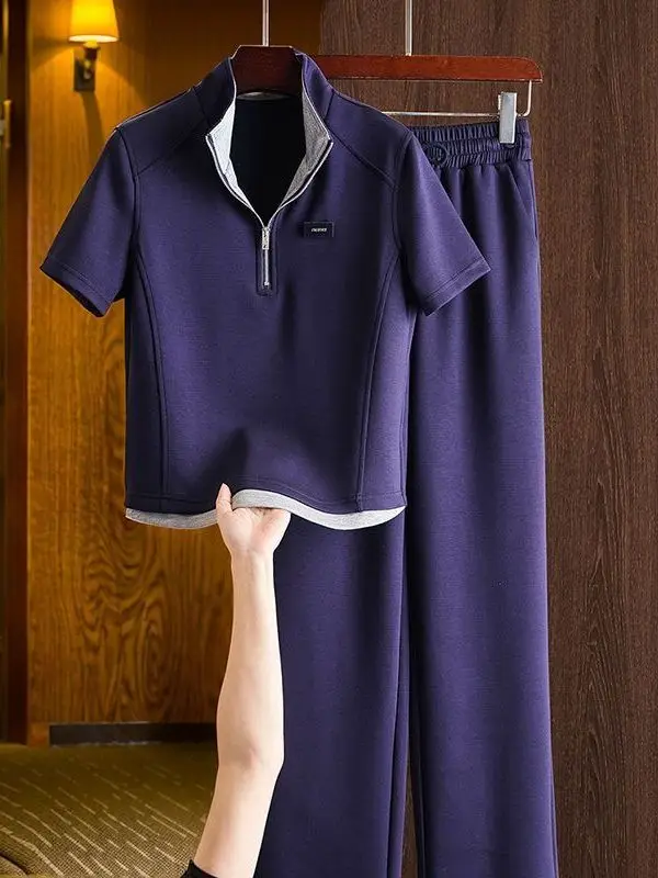 Summer Sport Casual Outfit Stand Collar Half Zip Short Sleeve T-Shirt Straight Leg Pants Two Piece Set Women's Fashion Ensemble
Summer Sport Casual Outfit Stand Collar Half Zip Short Sleeve T-Shirt Straight Leg Pants Two Piece Set Women's Fashion Ensemble