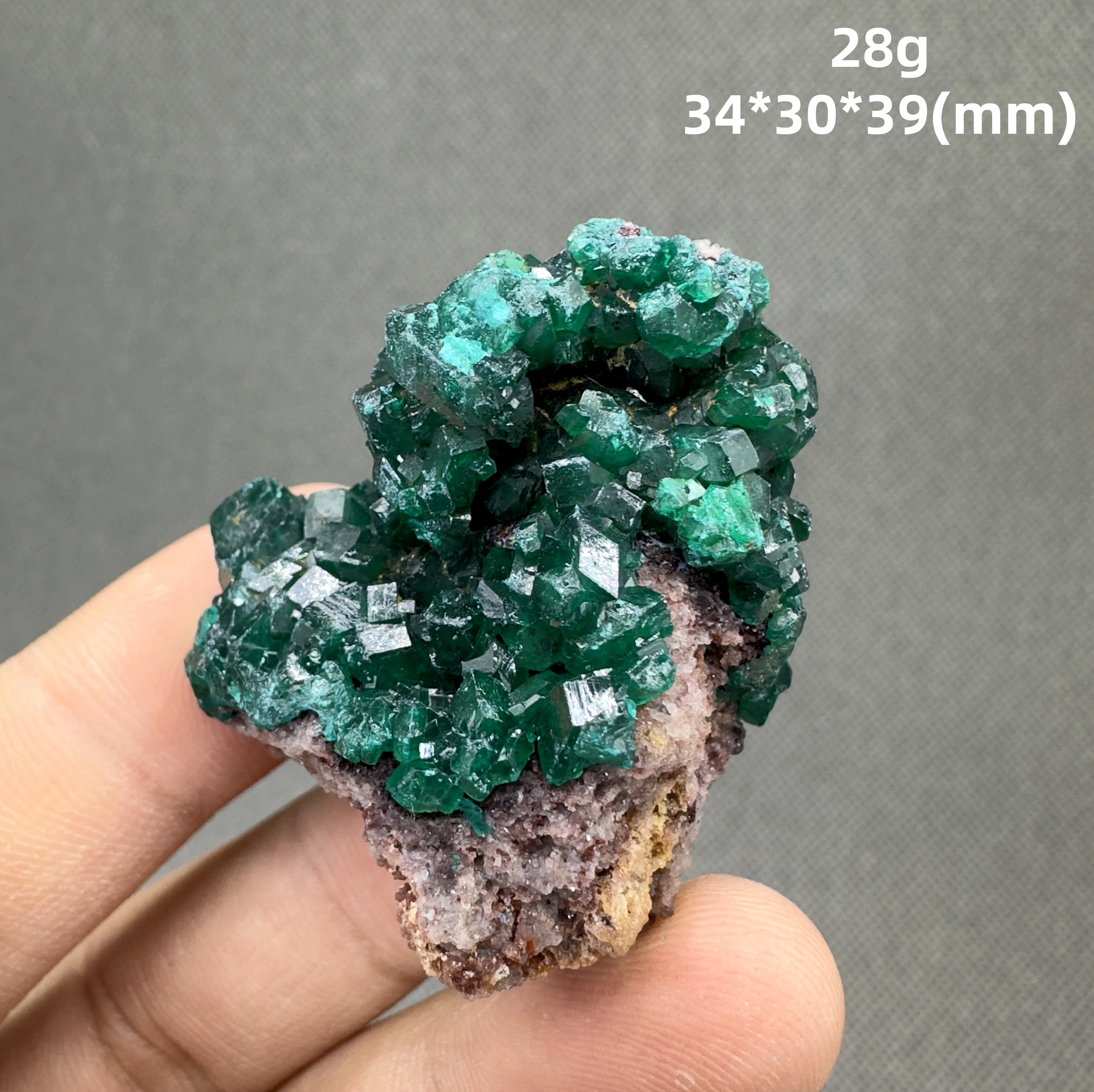 28 g Natural Congo green Dioptase Mineral specimen + healing quartz crystals and stones rock gemstone
28 g Natural Congo green Dioptase Mineral specimen + healing quartz crystals and stones rock gemstone