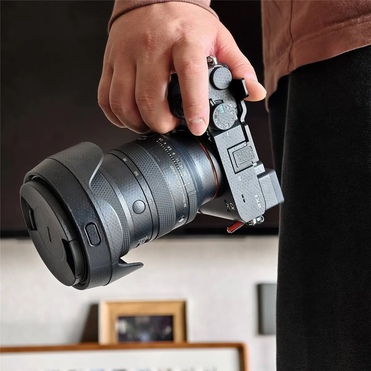 Active Phase L Hand Grip for Camera Base Plate Quick Release Support Quick Installation System Tripod Mount for A7C2/A7CR Black
Active Phase L Hand Grip for Camera Base Plate Quick Release Support Quick Installation System Tripod Mount for A7C2/A7CR Black