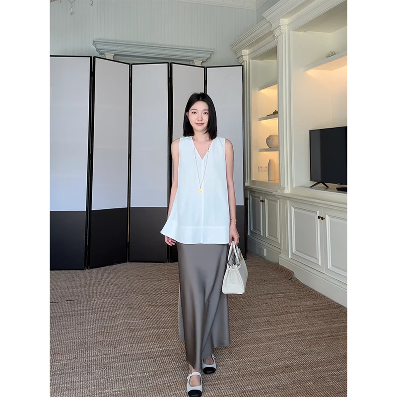 V-Neck Sleeveless Loose Satin Fish-Tail Half Skirt Two-Piece Set Simple Style Summer Fashion Women's Clothing Co99
V-Neck Sleeveless Loose Satin Fish-Tail Half Skirt Two-Piece Set Simple Style Summer Fashion Women's Clothing Co99