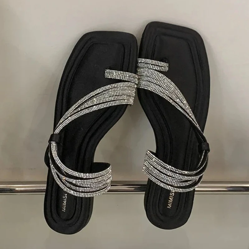 Fashion Rhinestones Ladies Flat Slippers Shoes Summer Beach Footwear Slides Women Flats Slippers Shoes Luxury Female Sandals
Fashion Rhinestones Ladies Flat Slippers Shoes Summer Beach Footwear Slides Women Flats Slippers Shoes Luxury Female Sandals