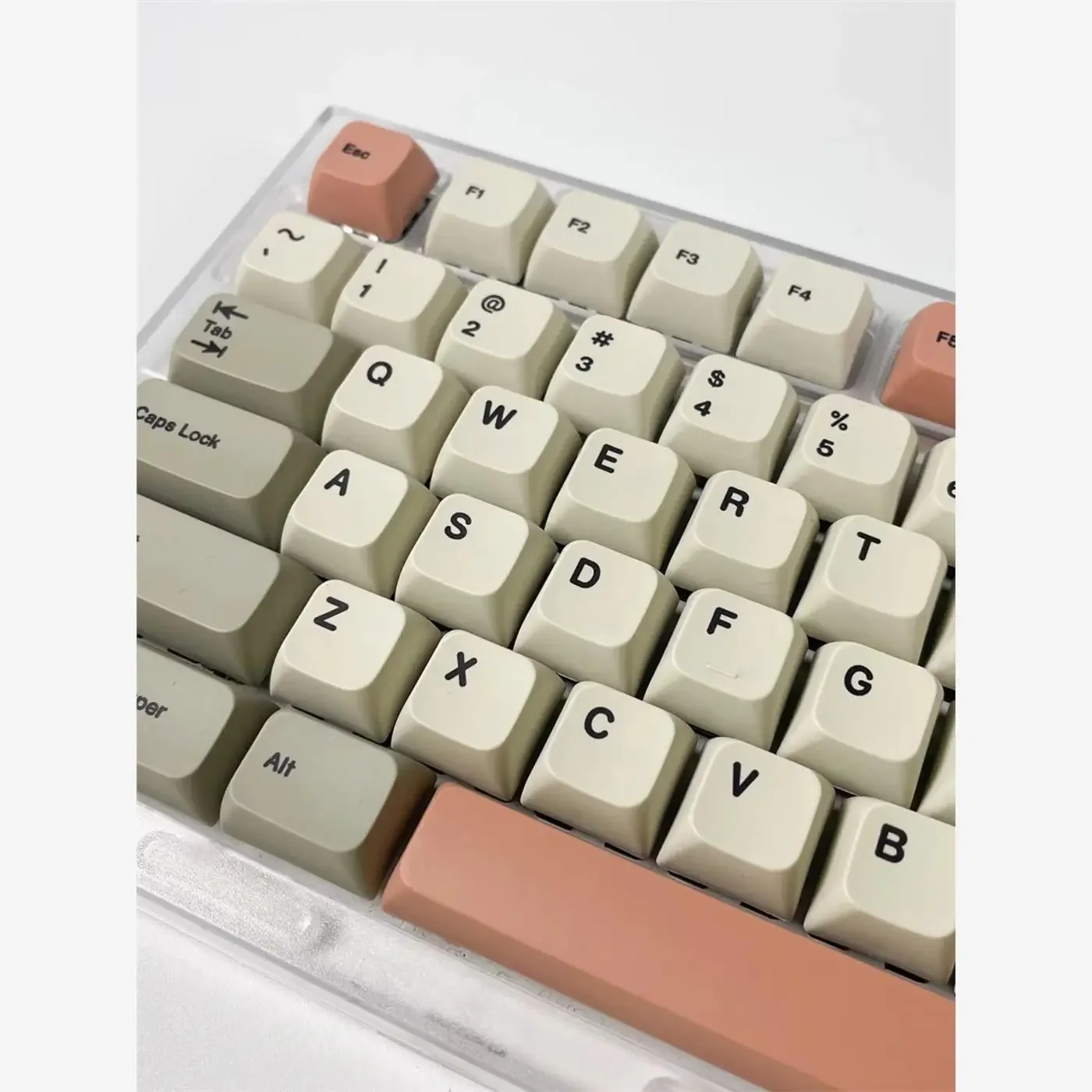 138 key XDA height PBT sublimation keycap Taiwan phonetic Japanese Russian Thai Korean
138 key XDA height PBT sublimation keycap Taiwan phonetic Japanese Russian Thai Korean