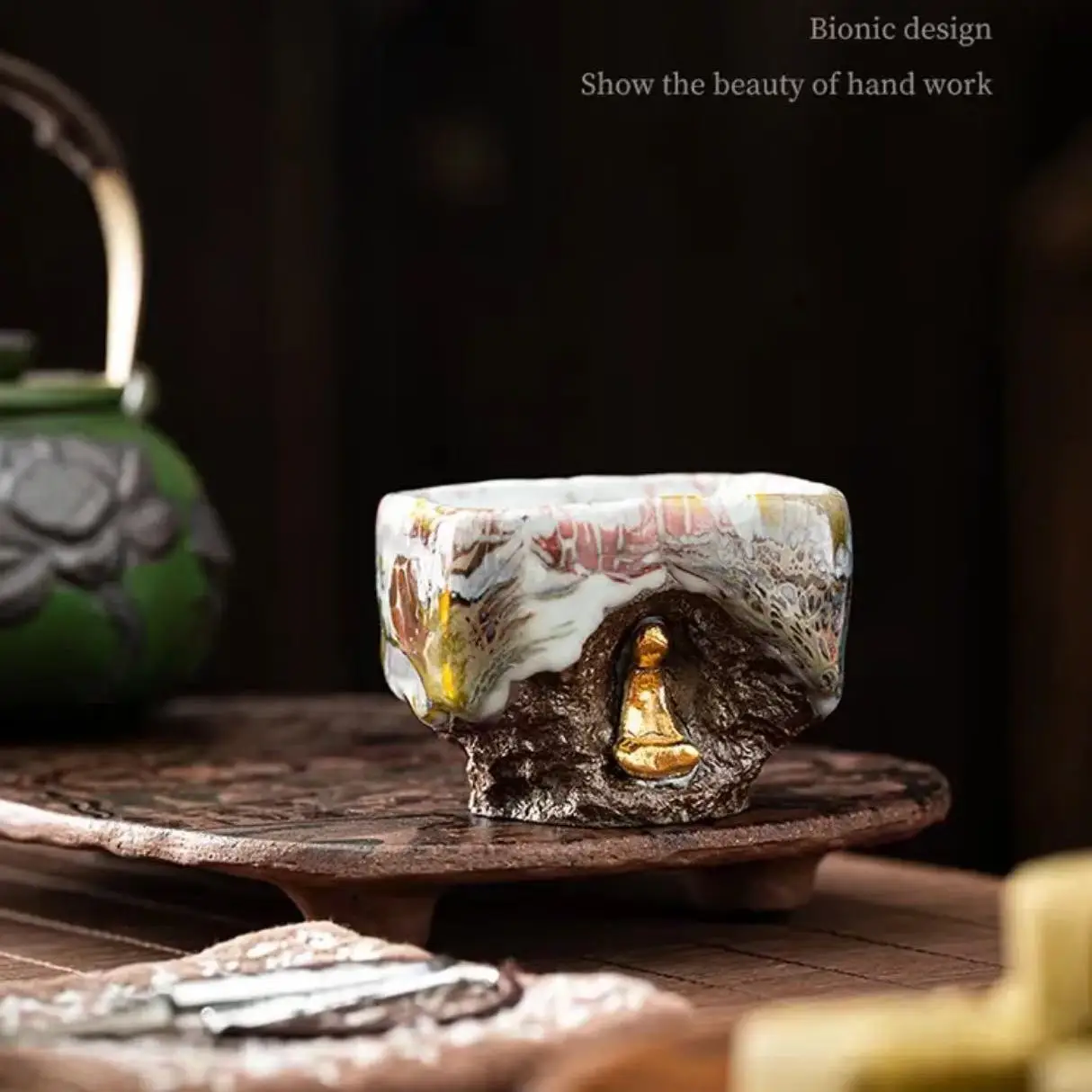 Shino Wood-Fired Handmade Zen-Inspired Cup With Relief Carving Vintage-Style Master Tea Cup Decorative Piece For Personal Use
Shino Wood-Fired Handmade Zen-Inspired Cup With Relief Carving Vintage-Style Master Tea Cup Decorative Piece For Personal Use