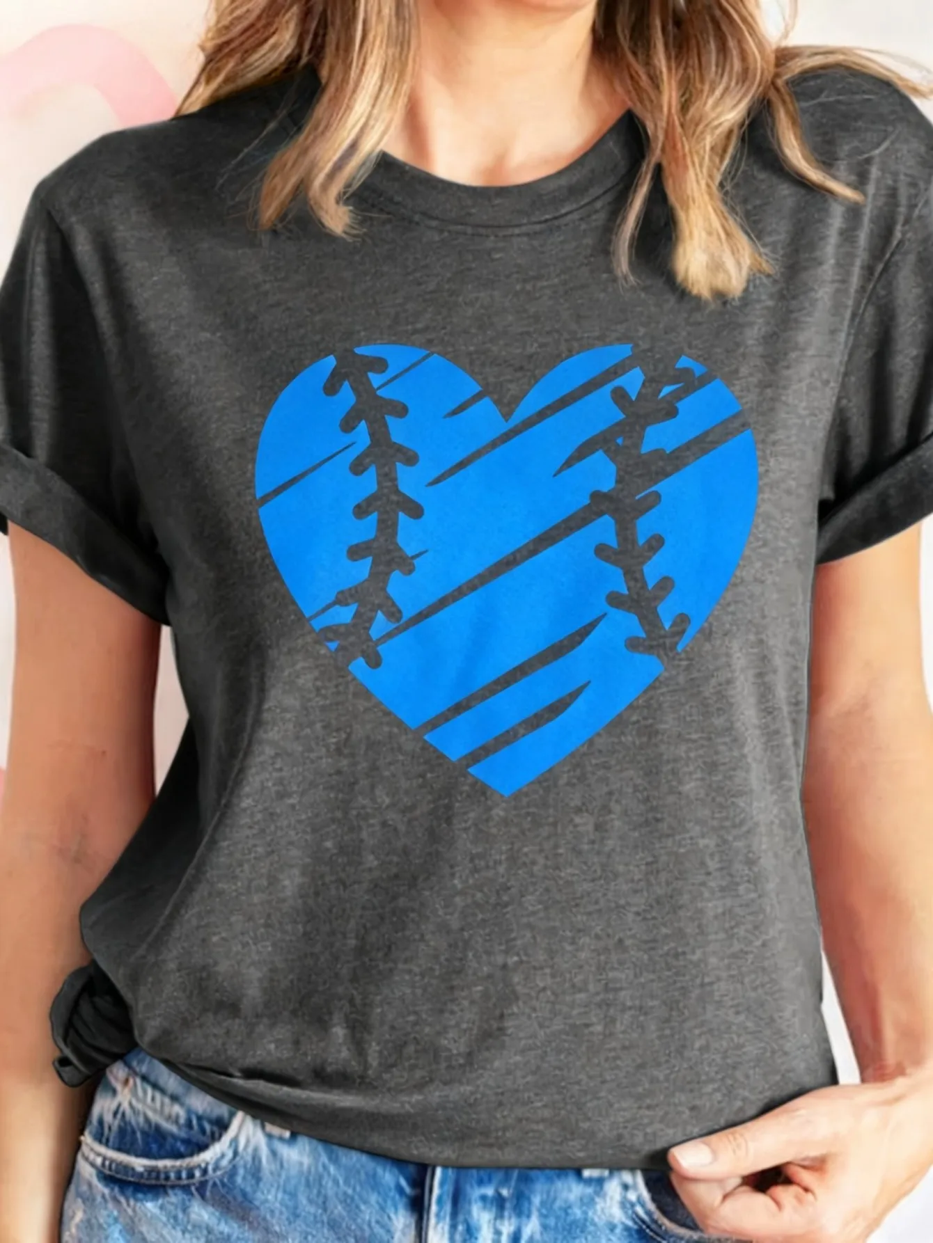 Plus size women's short sleeve T-shirt Heart Baseball Stitch Pattern Blue breathable fabric summer outfit women's clothing
Plus size women's short sleeve T-shirt Heart Baseball Stitch Pattern Blue breathable fabric summer outfit women's clothing