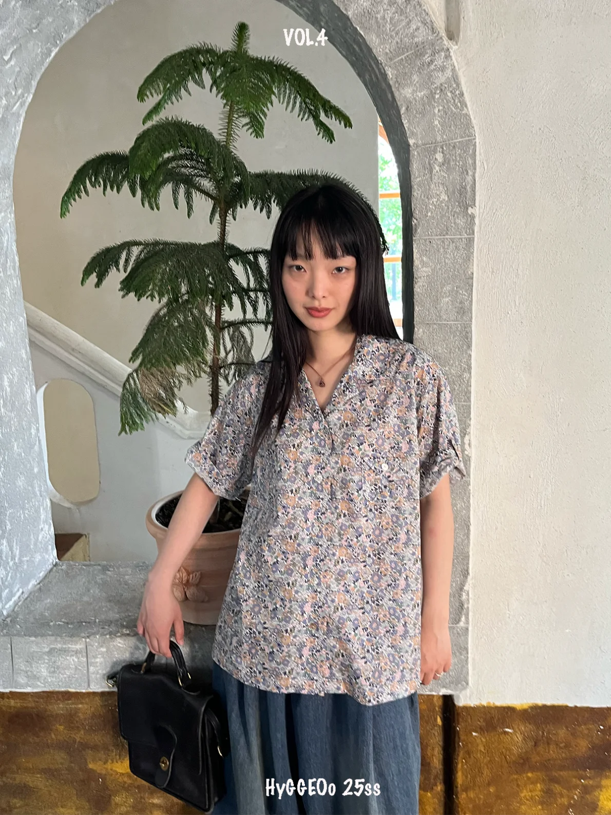 HYGGEOO25SS "Floral Gift" Cuban Collar ort Sve Floral irt Women's Summer irt Briti Version Loose Fit Pure Cotton
HYGGEOO25SS "Floral Gift" Cuban Collar ort Sve Floral irt Women's Summer irt Briti Version Loose Fit Pure Cotton