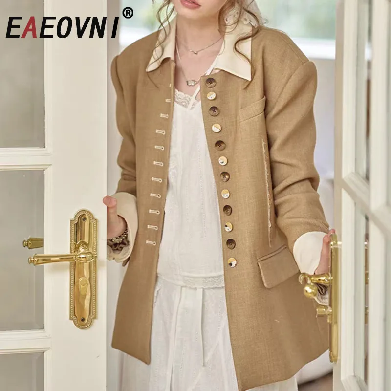 EAEOVNI модный женский пиджак цвета хаки с воротником контрастного цвета в стиле пэчворк, элегантная куртка с карманами на пуговицах, новинка осени 2023 г.
EAEOVNI модный женский пиджак цвета хаки с воротником контрастного цвета в стиле пэчворк, элегантная куртка с карманами на пуговицах, новинка осени 2023 г.