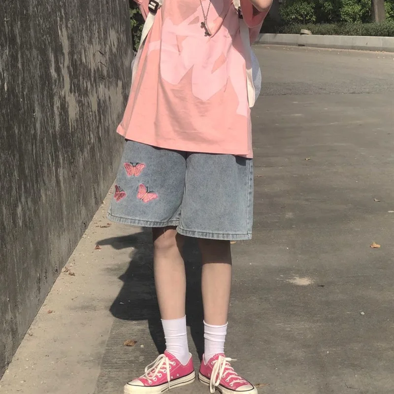 Summer Vintage Embroidered Denim Pants High Waist Wide Leg ort Jeans Women's Loose Fit Straight Cut Trousers Five-Quarter L...
Summer Vintage Embroidered Denim Pants High Waist Wide Leg ort Jeans Women's Loose Fit Straight Cut Trousers Five-Quarter L...