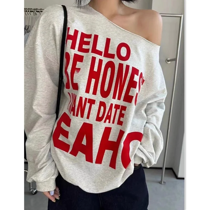 Dongda Gate Autumn New American Retro Print Letter Slant Collar Shoulder Bared Sweatshirt Women Loose Casual Top
Dongda Gate Autumn New American Retro Print Letter Slant Collar Shoulder Bared Sweatshirt Women Loose Casual Top