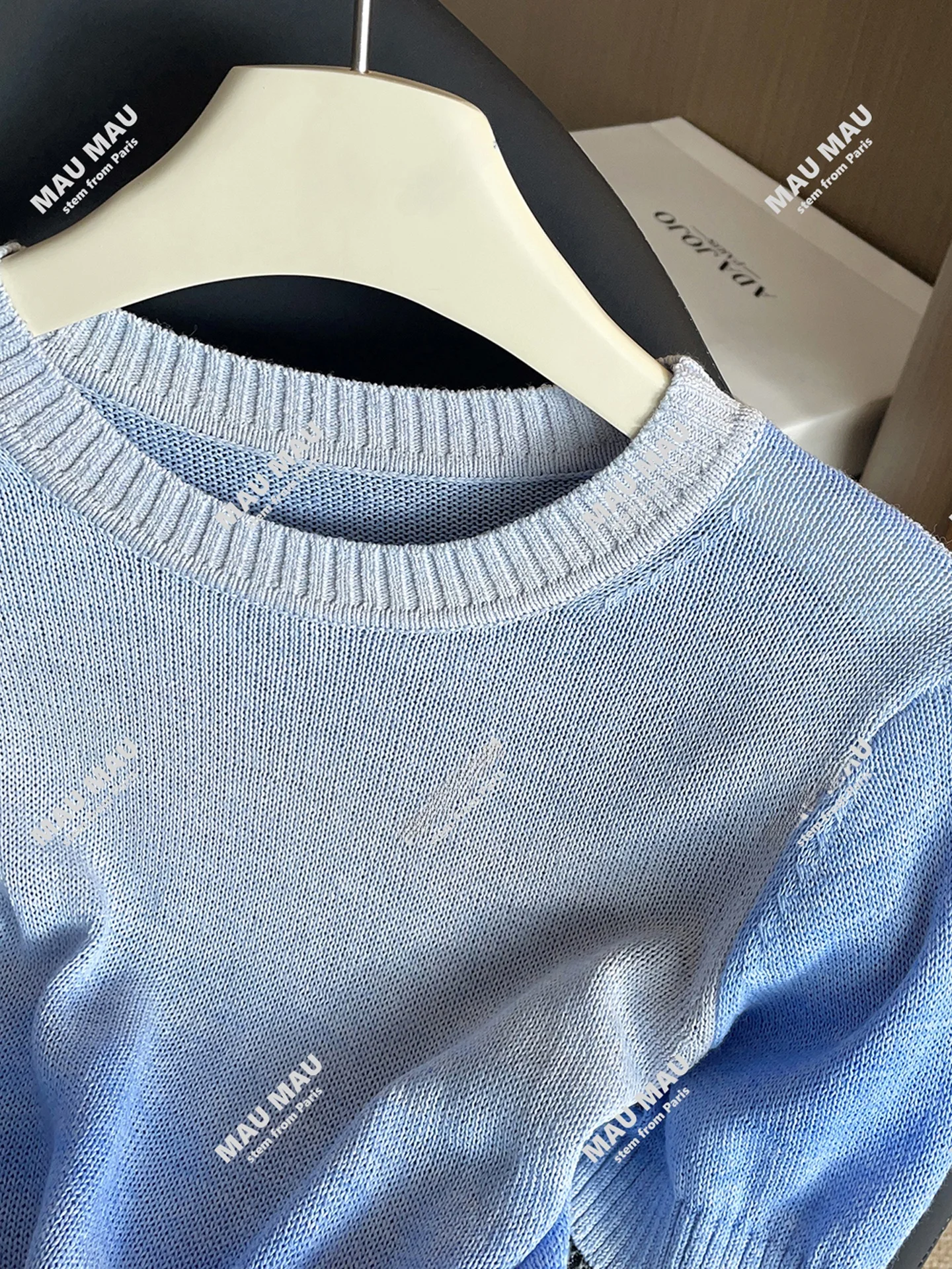 High-End Women's adient Color Knitted T-irt Autumn New Arrival Comfortable Casual Sle round Ne ort Sve Top
High-End Women's adient Color Knitted T-irt Autumn New Arrival Comfortable Casual Sle round Ne ort Sve Top