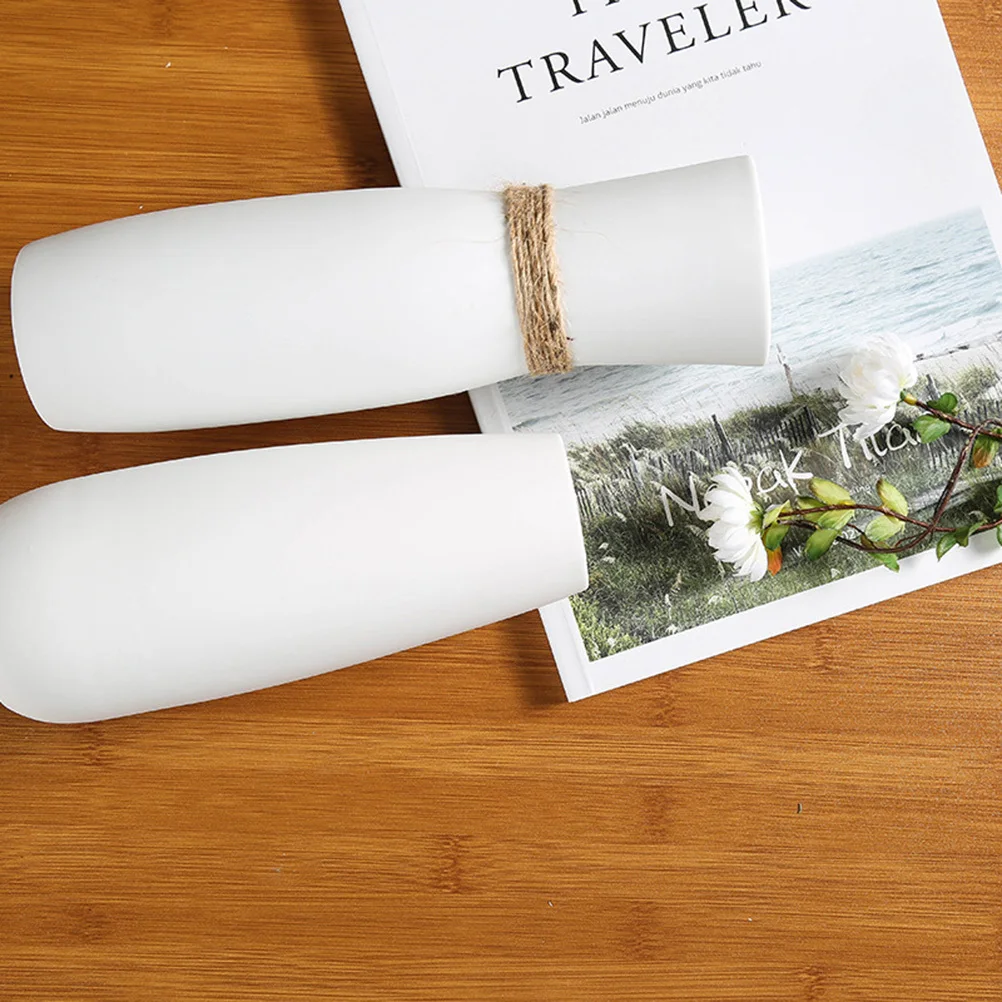 2Pcs Ceramic Vase White Simple Cylinder Flower Vase Creative Home Decor Living Room Office Bar Display Decorative Accent
2Pcs Ceramic Vase White Simple Cylinder Flower Vase Creative Home Decor Living Room Office Bar Display Decorative Accent