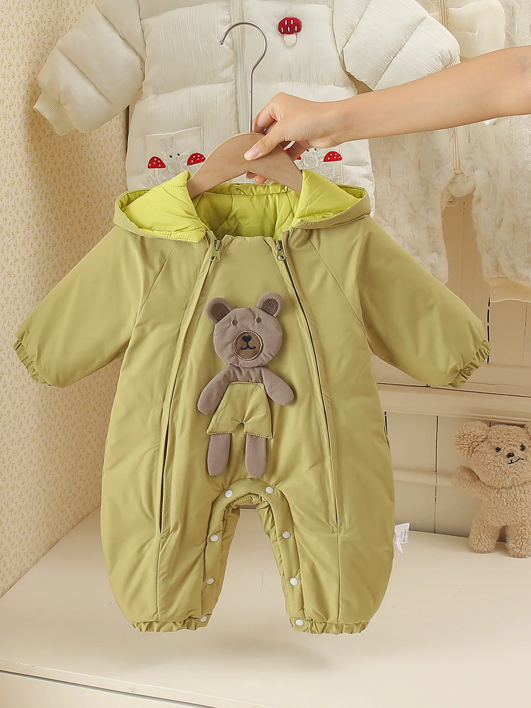 Adorable Baby Winter Rer with Cotton Hooded Outdoor Clothes Sweet Bear Suit for Infants Comfortable Loose Fit Long ...
Adorable Baby Winter Rer with Cotton Hooded Outdoor Clothes Sweet Bear Suit for Infants Comfortable Loose Fit Long ...