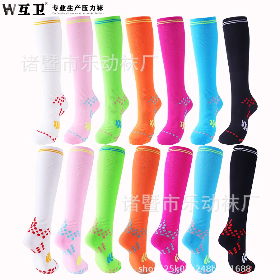 Sports muscle pressure socks, summer slimming breathable long socks, running fitness skipping rope leg protection socks, men's
Sports muscle pressure socks, summer slimming breathable long socks, running fitness skipping rope leg protection socks, men's