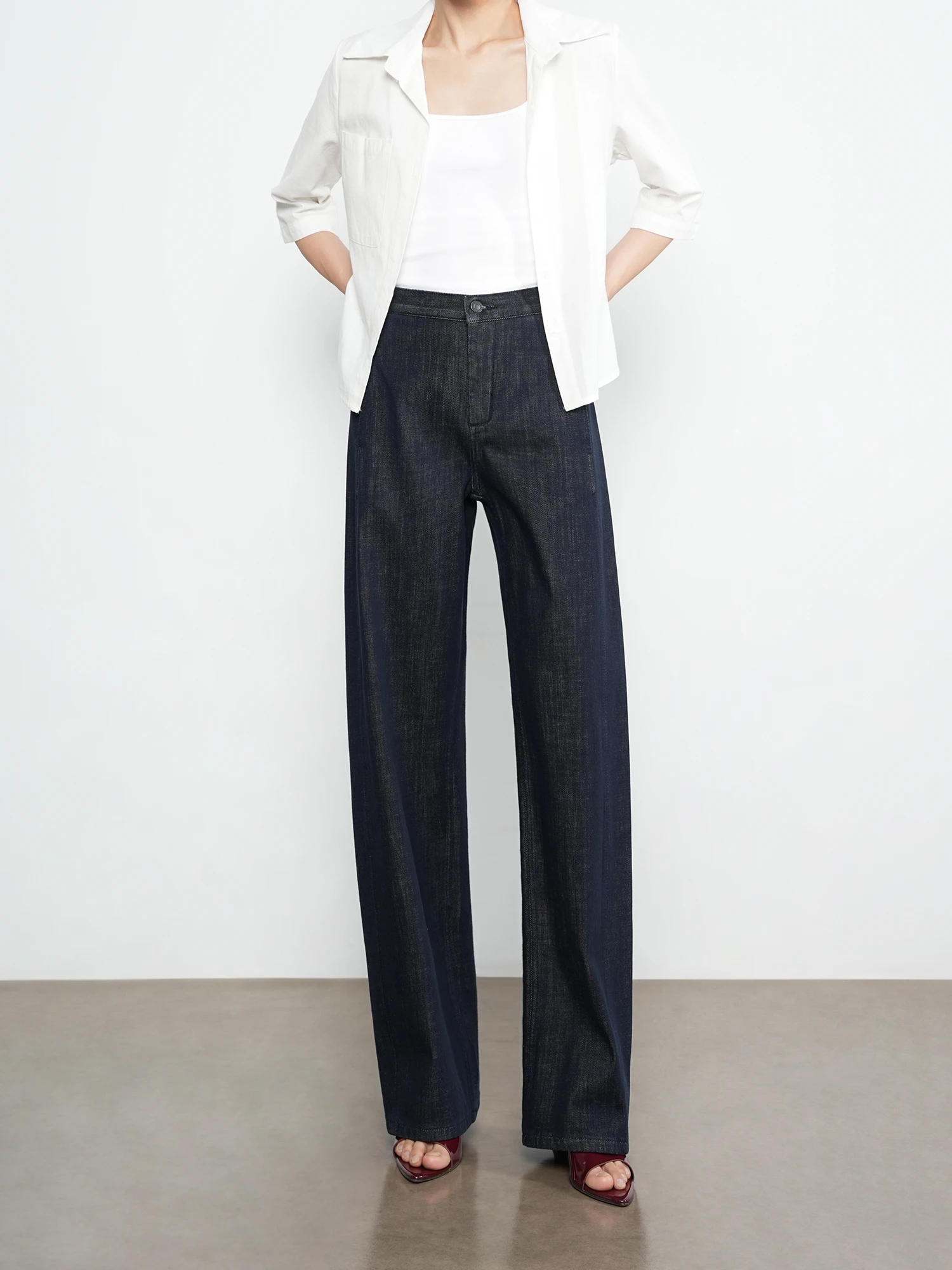 High Waist Wide Leg Loose Fit Casual Jeans Women's Straight Leg Elastic Waist Knife Slimming Banana Pants
High Waist Wide Leg Loose Fit Casual Jeans Women's Straight Leg Elastic Waist Knife Slimming Banana Pants