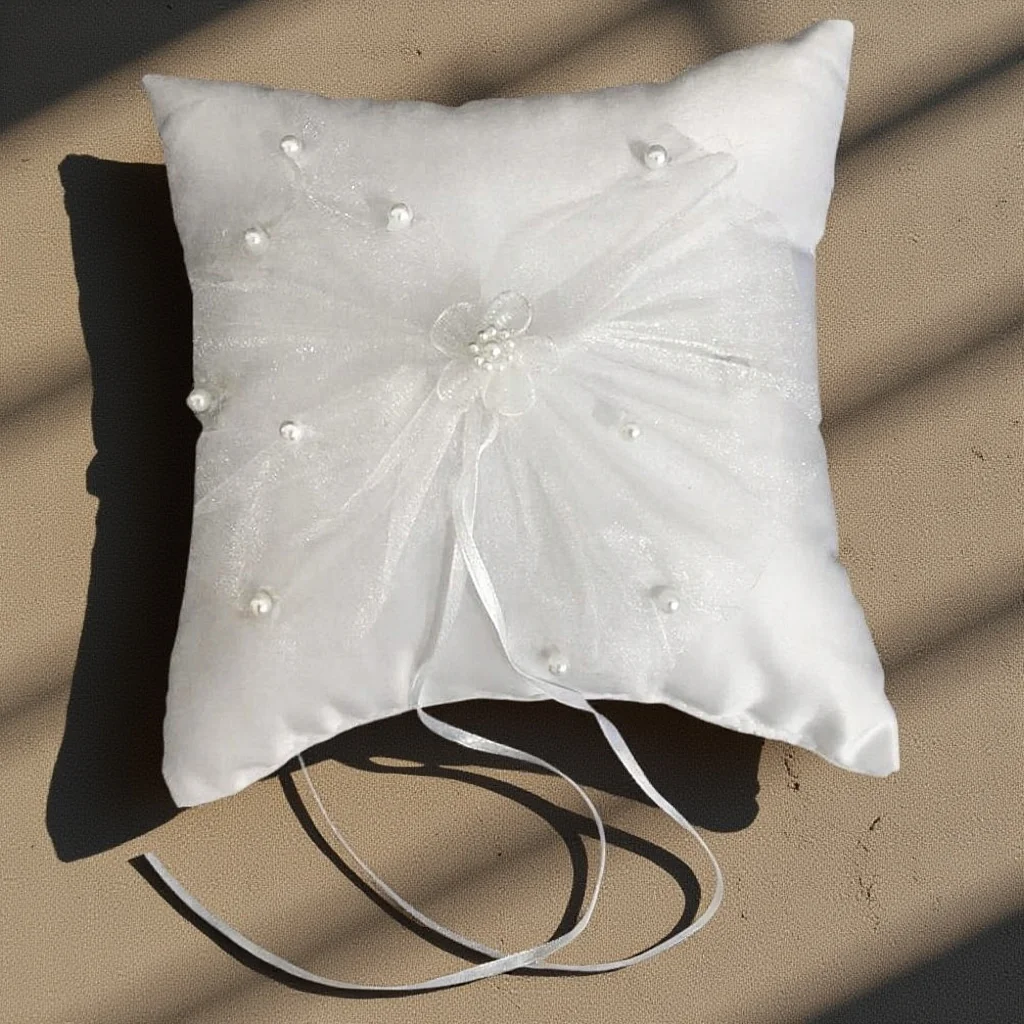 Кружевная подушка для колец цвета слоновой кости, компактная подушка для свадебного обручального кольца, мягкая удобная элегантная декоративная вечеринка, декор
Кружевная подушка для колец цвета слоновой кости, компактная подушка для свадебного обручального кольца, мягкая удобная элегантная декоративная вечеринка, декор