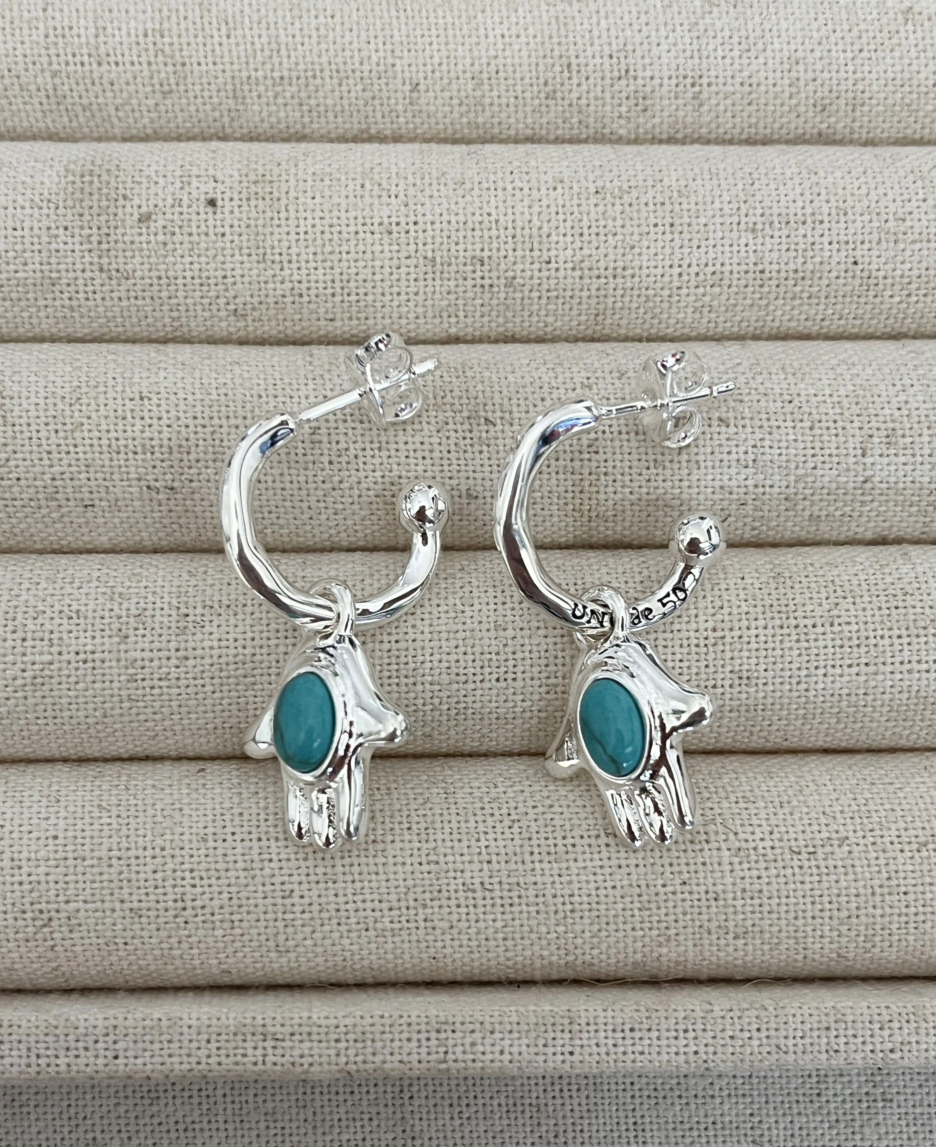 2023 New UNOde50 Style Popular Plated 925 Silver Charm Fashionable and Generous Earrings Fit Women Gift
2023 New UNOde50 Style Popular Plated 925 Silver Charm Fashionable and Generous Earrings Fit Women Gift
