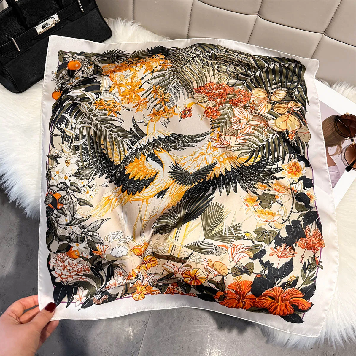 Luxury Silk Scarf Women 65cm Square Neck Scarf Floral Print Hair Scarf Bandana Foulard Headscarf Shawl Wrap for Lady New Trendy
Luxury Silk Scarf Women 65cm Square Neck Scarf Floral Print Hair Scarf Bandana Foulard Headscarf Shawl Wrap for Lady New Trendy