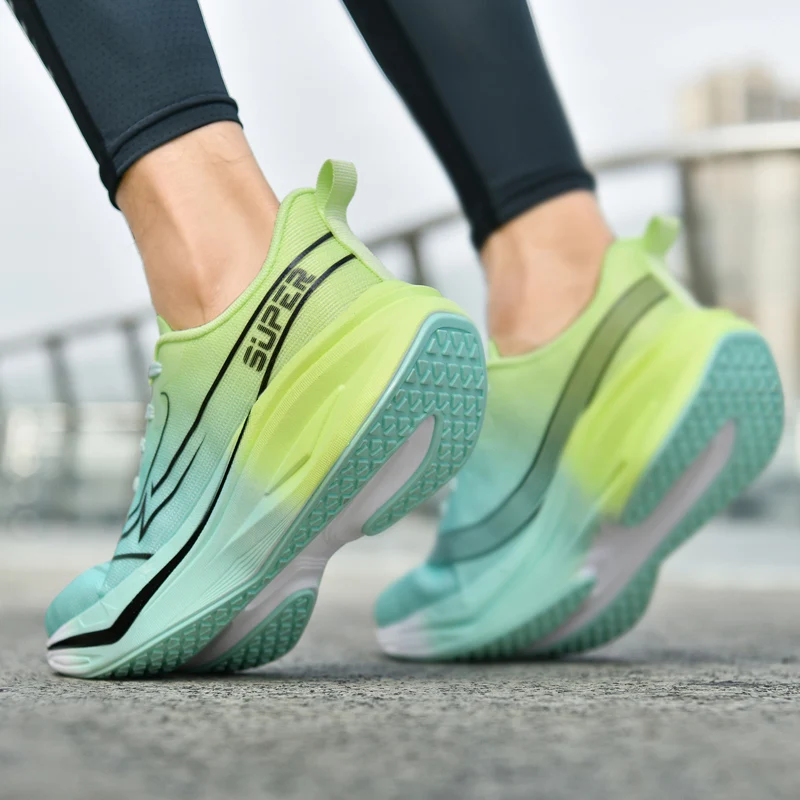 Мужские кроссовки на толстой подошве с сеткой, дышащая, противоскользящая, износостойкая повседневная обувь, мужская удобная мягкая спортивная обувь на шнуровке
Мужские кроссовки на толстой подошве с сеткой, дышащая, противоскользящая, износостойкая повседневная обувь, мужская удобная мягкая спортивная обувь на шнуровке