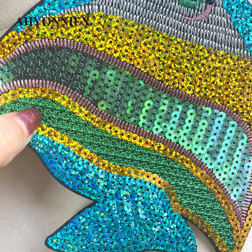 1 Piece 22*15 cm Sequins Fish Patch Shining Iron on Patch for Garment Decoration DIY Applique Clothing Accessories Back Adhesive
1 Piece 22*15 cm Sequins Fish Patch Shining Iron on Patch for Garment Decoration DIY Applique Clothing Accessories Back Adhesive