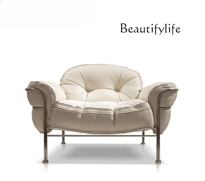 Nordic high-end light luxury leather leisure chair living room balcony deck chair designer sofa
Nordic high-end light luxury leather leisure chair living room balcony deck chair designer sofa