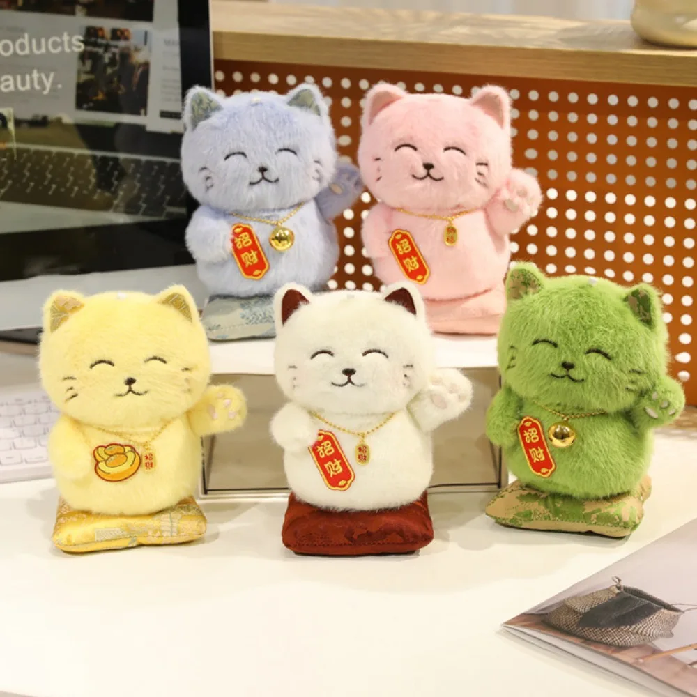 Плюшевое украшение Lucky Cat с ожерельем, пушистая коллекция, плюшевая игрушка Lucky Cat, мягкая мультяшная мягкая кукла Lucky Cat, подарок для детей
Плюшевое украшение Lucky Cat с ожерельем, пушистая коллекция, плюшевая игрушка Lucky Cat, мягкая мультяшная мягкая кукла Lucky Cat, подарок для детей