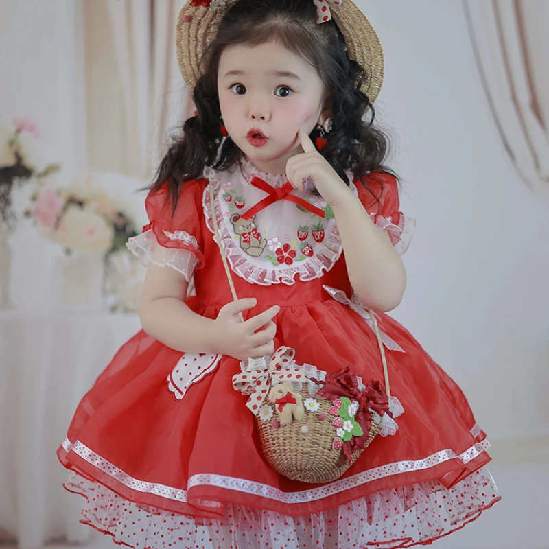 Girls and children 2022 new Lolita princess dress dress red yarn skirt picking strawberries summer foreign style
Girls and children 2022 new Lolita princess dress dress red yarn skirt picking strawberries summer foreign style
