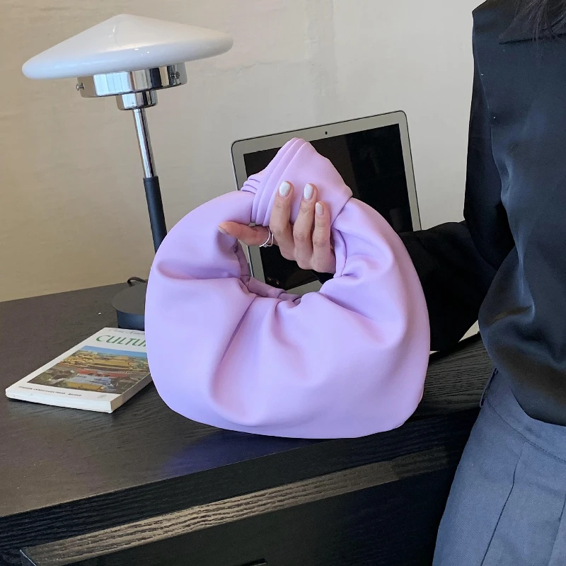 Fashionable Simple PU Leather Shoulder Bags Lightweight Solid Color Totes Large Capacity Underarm Bags Women Girls Handbags
Fashionable Simple PU Leather Shoulder Bags Lightweight Solid Color Totes Large Capacity Underarm Bags Women Girls Handbags