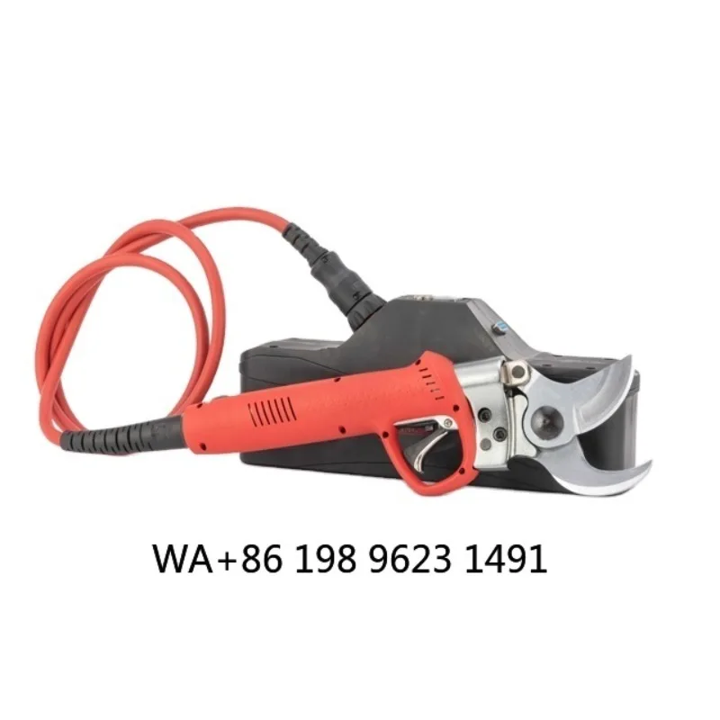 Safety Cordless Pruning Shears, 45MM cutting rechargeable electric pruner for garden and orchard branch cutting work.
Safety Cordless Pruning Shears, 45MM cutting rechargeable electric pruner for garden and orchard branch cutting work.
