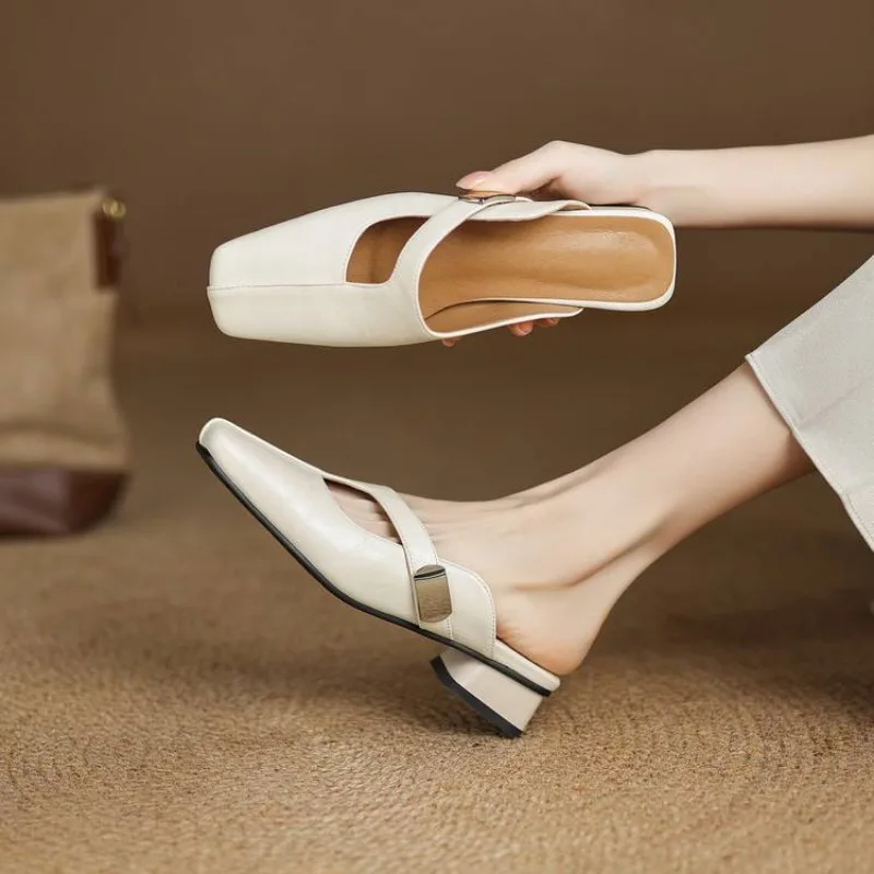 Spring Summer new model fashion low heel women's shoes square head metal decoration hollowed-out casual Women's slippers high3cm
Spring Summer new model fashion low heel women's shoes square head metal decoration hollowed-out casual Women's slippers high3cm