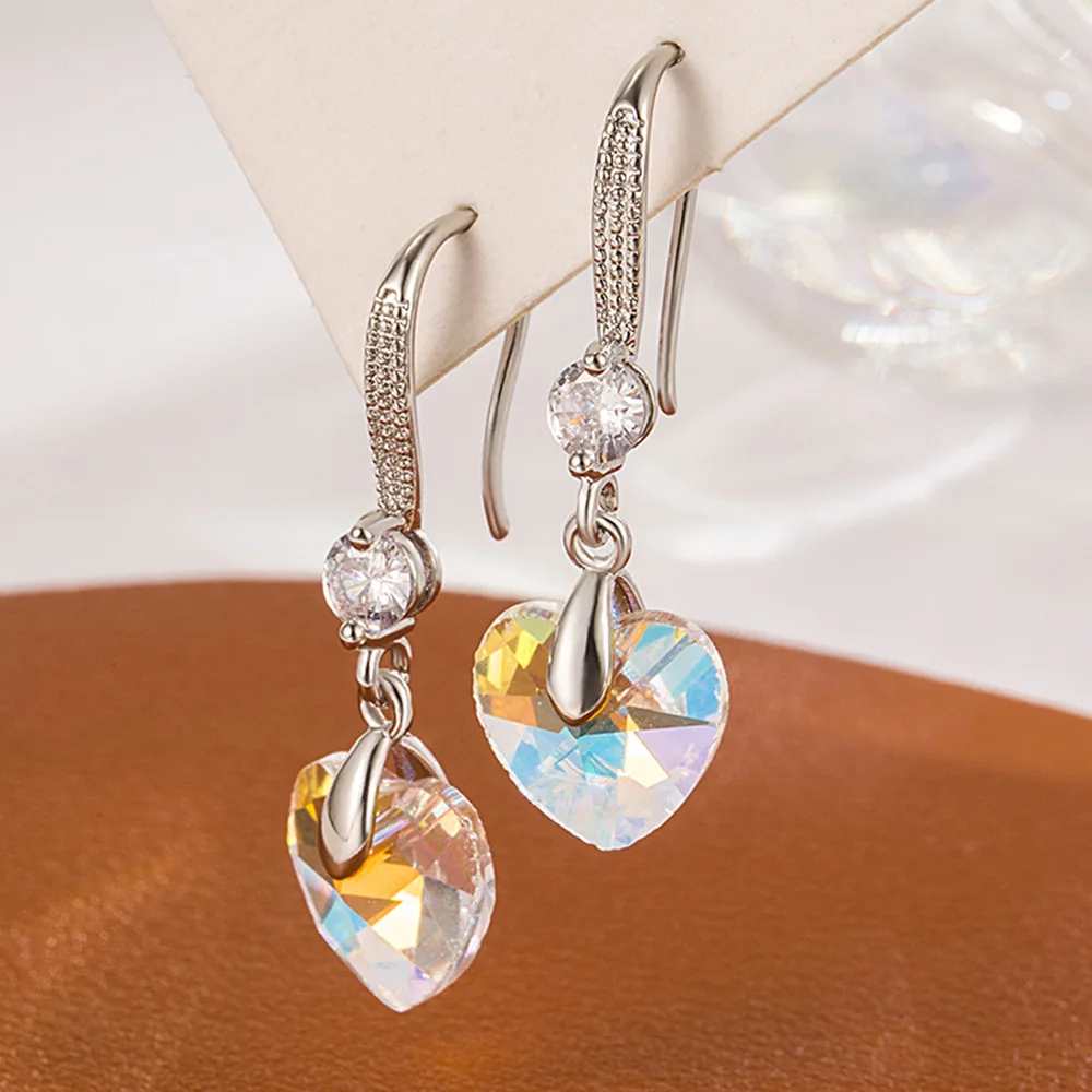 925 Sterling Silver Heart Zircon Yellow Stud Earrings For Women Ladies Elegant Luxury Jewelry Accessories Prevent Allergies
925 Sterling Silver Heart Zircon Yellow Stud Earrings For Women Ladies Elegant Luxury Jewelry Accessories Prevent Allergies