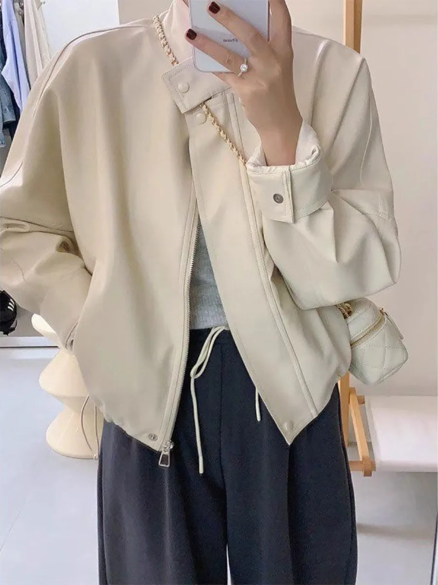 White Short Leather Jacket Women's 2026 New Spring Autumn Jacket Unique Super Beautiful Small Size Knee Protection Health Ring
White Short Leather Jacket Women's 2026 New Spring Autumn Jacket Unique Super Beautiful Small Size Knee Protection Health Ring