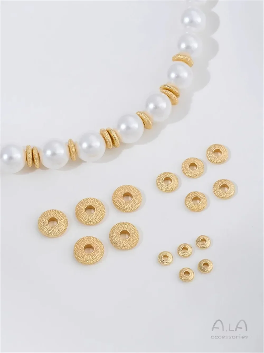 14K Gold Coated Frosted Surface Spacer Wheel Bead Flat Spacer DIY Handmade Bracelet Necklace Beaded Jewelry Material K005
14K Gold Coated Frosted Surface Spacer Wheel Bead Flat Spacer DIY Handmade Bracelet Necklace Beaded Jewelry Material K005