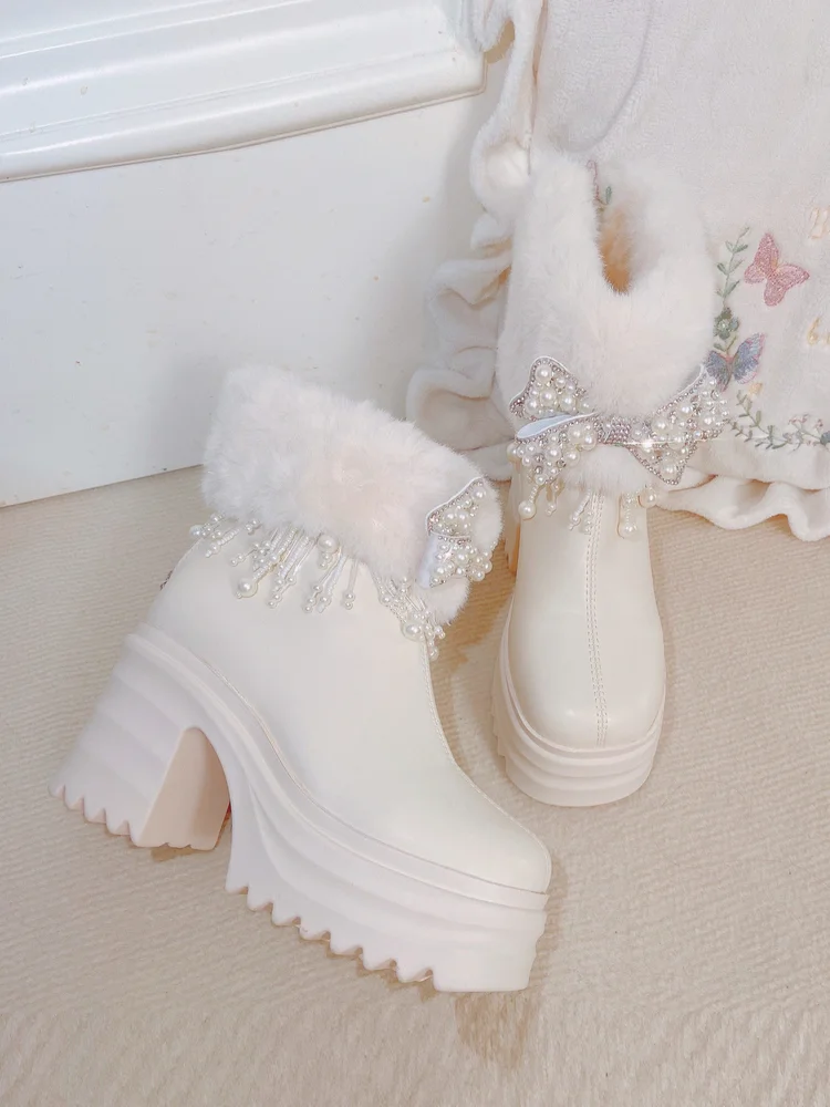 Original Winter New Thick Wool Coarse Heel Cotton Boots Tassel Lolita Sweet Plush White Zipper Height Boosting Short Boots
Original Winter New Thick Wool Coarse Heel Cotton Boots Tassel Lolita Sweet Plush White Zipper Height Boosting Short Boots