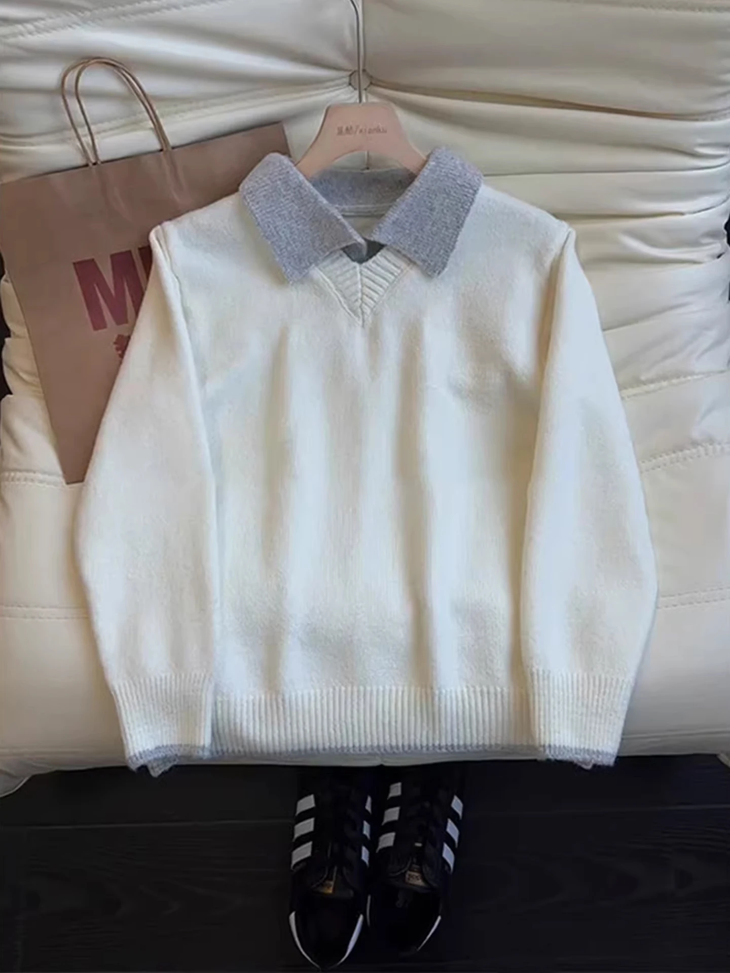 Men's Knitted Sweater Collar Base Layer Fake Two-Piece Spring Autumn Casual Style Polyester Fiber Long Sleeve Comfortable Soft
Men's Knitted Sweater Collar Base Layer Fake Two-Piece Spring Autumn Casual Style Polyester Fiber Long Sleeve Comfortable Soft