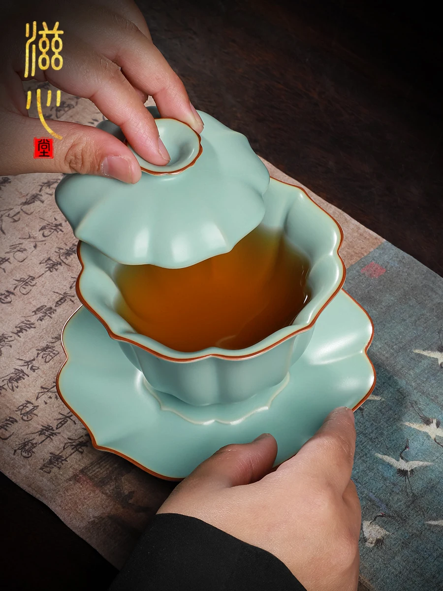 High-Grade Ceramic Azure Ru Ware Tureen Single Large Size Tea Brewing Bowl Making Kung Fu Utensils
High-Grade Ceramic Azure Ru Ware Tureen Single Large Size Tea Brewing Bowl Making Kung Fu Utensils