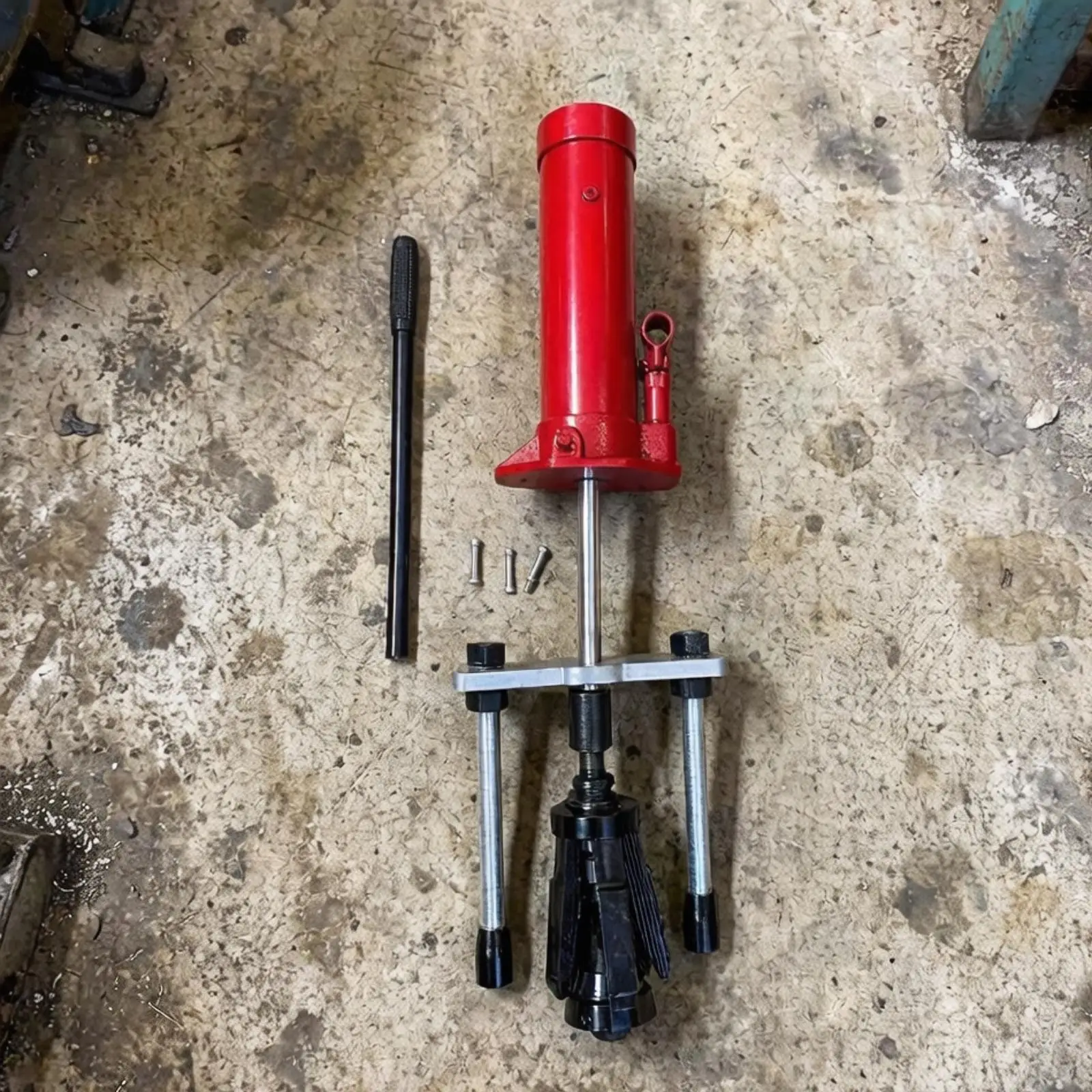 Cylinder Liner Puller Simple Installation for Diyers Engines Liner Puller Tool Hand Tool Heavy Duty
Cylinder Liner Puller Simple Installation for Diyers Engines Liner Puller Tool Hand Tool Heavy Duty