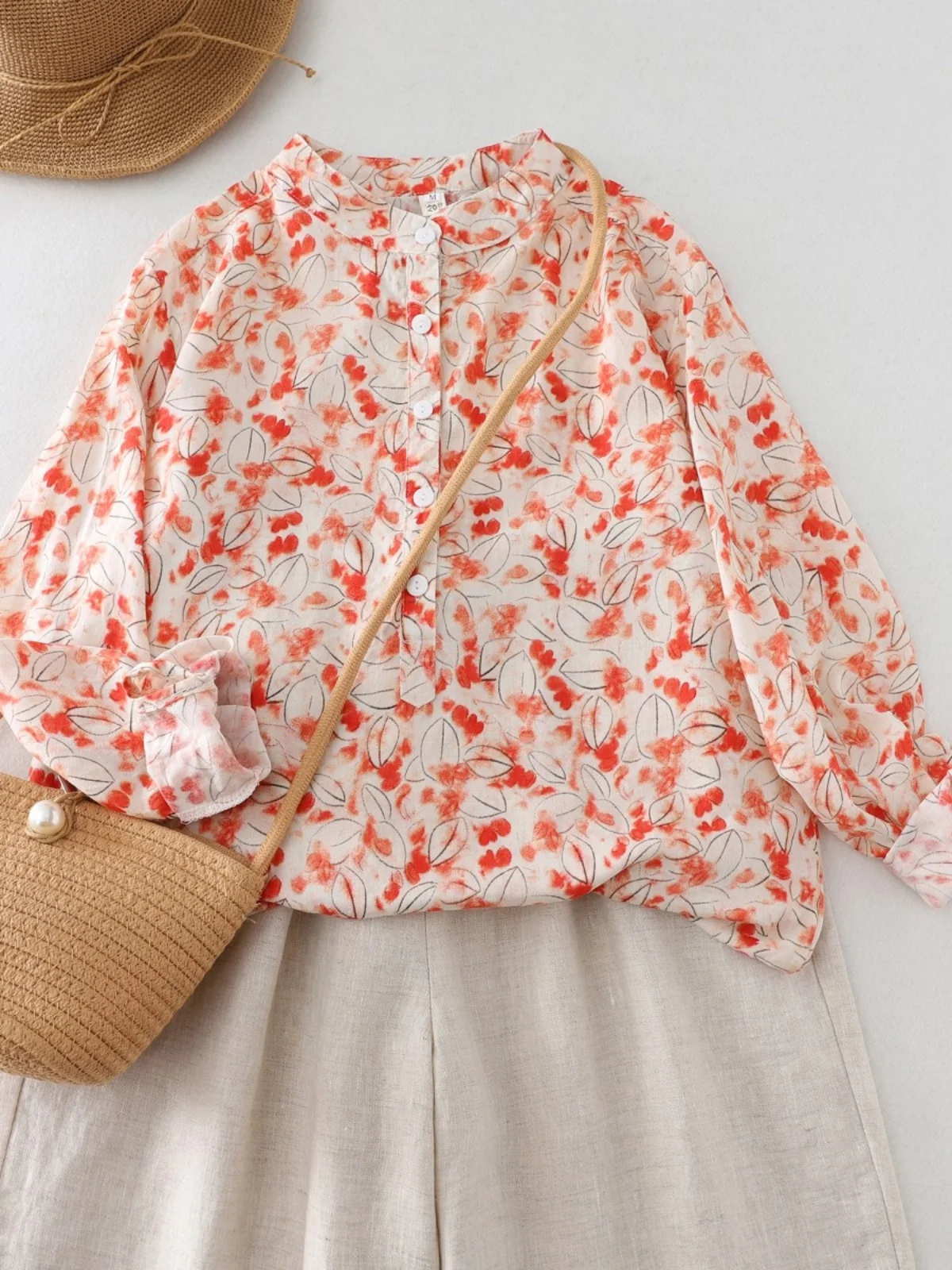 Женская весенняя художественная блузка с воротником-стойкой в стиле ретро и цветочным принтом, длинная модная хлопково-льняная блузка с воротником-стойкой
Женская весенняя художественная блузка с воротником-стойкой в стиле ретро и цветочным принтом, длинная модная хлопково-льняная блузка с воротником-стойкой