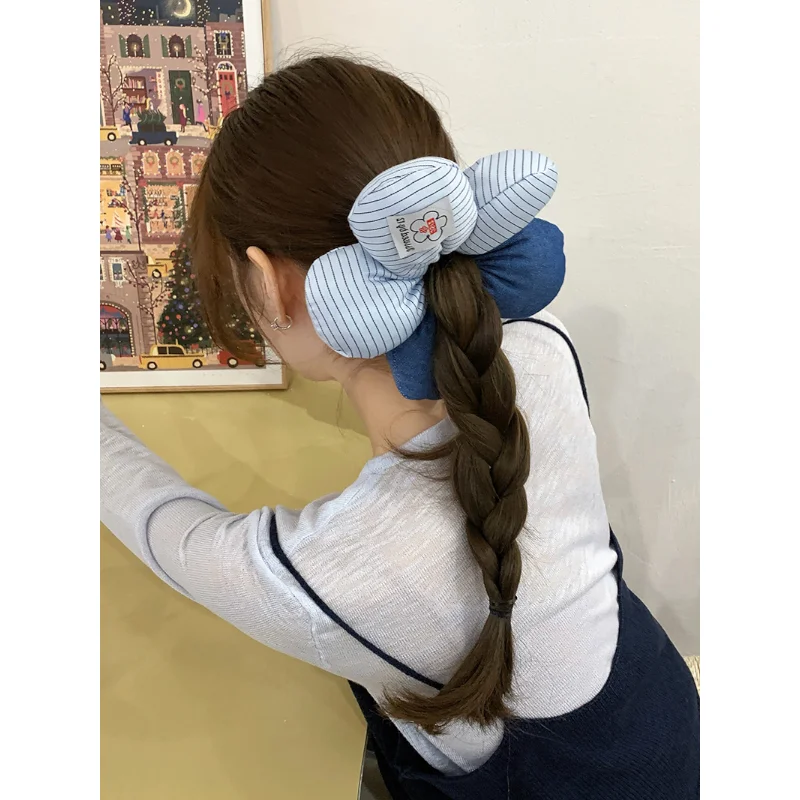 Large Flower Scrunchies Elastic Hair Bands Plaid Striped Hair Rope Ties for Women Hair Accessories Ponytail Holder Rubber Bands
Large Flower Scrunchies Elastic Hair Bands Plaid Striped Hair Rope Ties for Women Hair Accessories Ponytail Holder Rubber Bands
