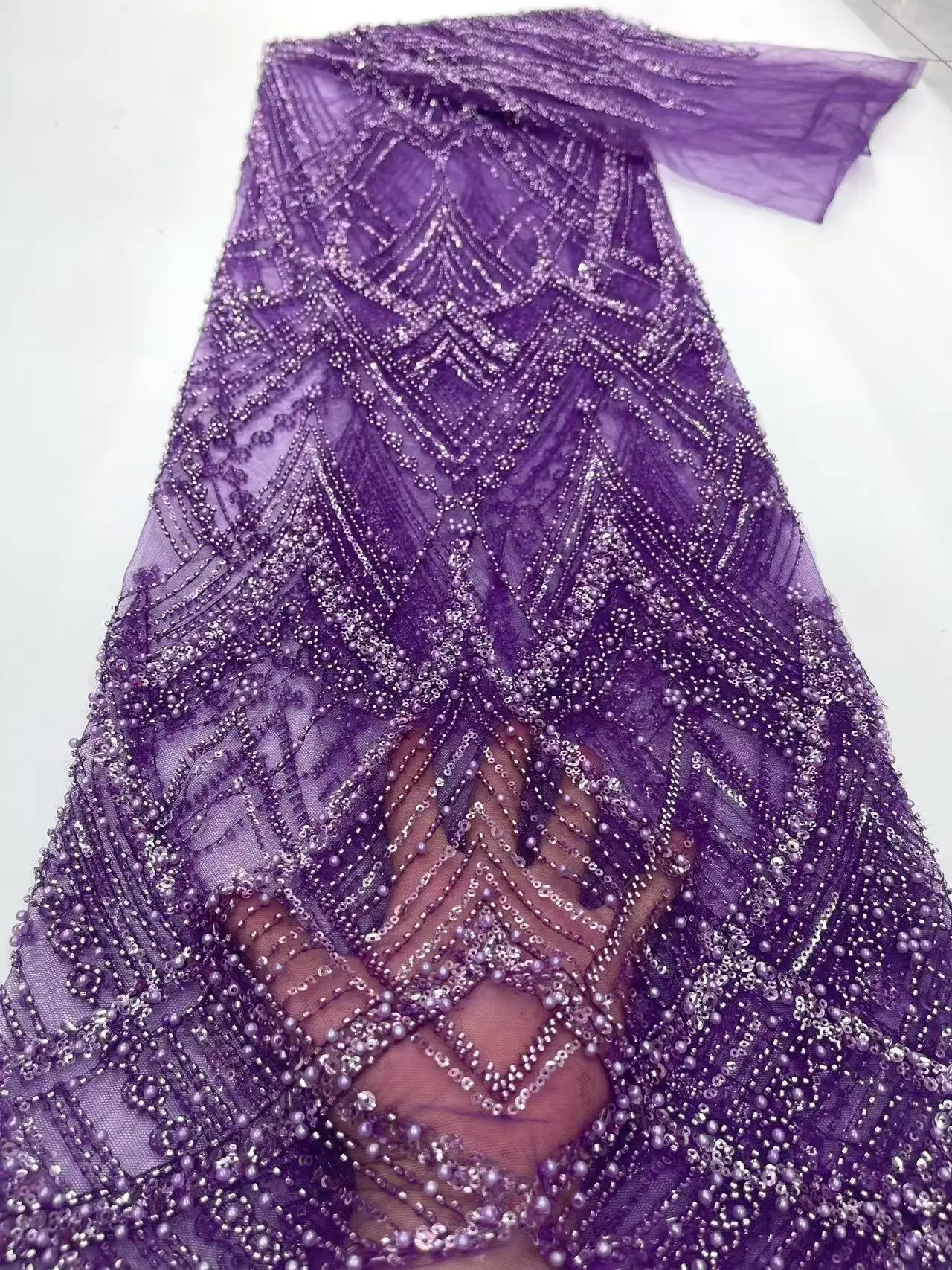 2025 New African French Nigerian Lace Fabric With Beads Sequins Mesh for Embroidery Wedding Party Bride Sewing Dress
2025 New African French Nigerian Lace Fabric With Beads Sequins Mesh for Embroidery Wedding Party Bride Sewing Dress