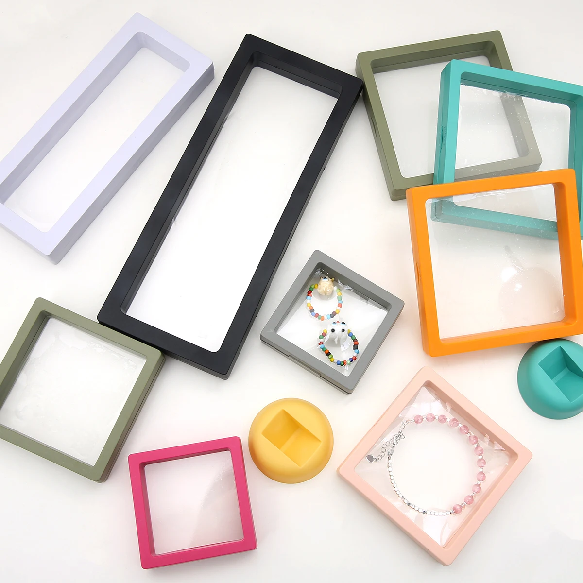 PE Film Colorful Jewelry Storage Box 3D Packaging Case Gemstone Free Stand Floating Frame Membrane Ring Earring Necklace Display
PE Film Colorful Jewelry Storage Box 3D Packaging Case Gemstone Free Stand Floating Frame Membrane Ring Earring Necklace Display