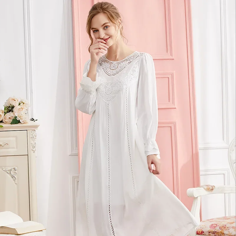 Vintage Women's Nightdress Long Sleeve Hollow Out Ladies Spring Autumn Long Night Dress French Style Nightgown for Female
Vintage Women's Nightdress Long Sleeve Hollow Out Ladies Spring Autumn Long Night Dress French Style Nightgown for Female