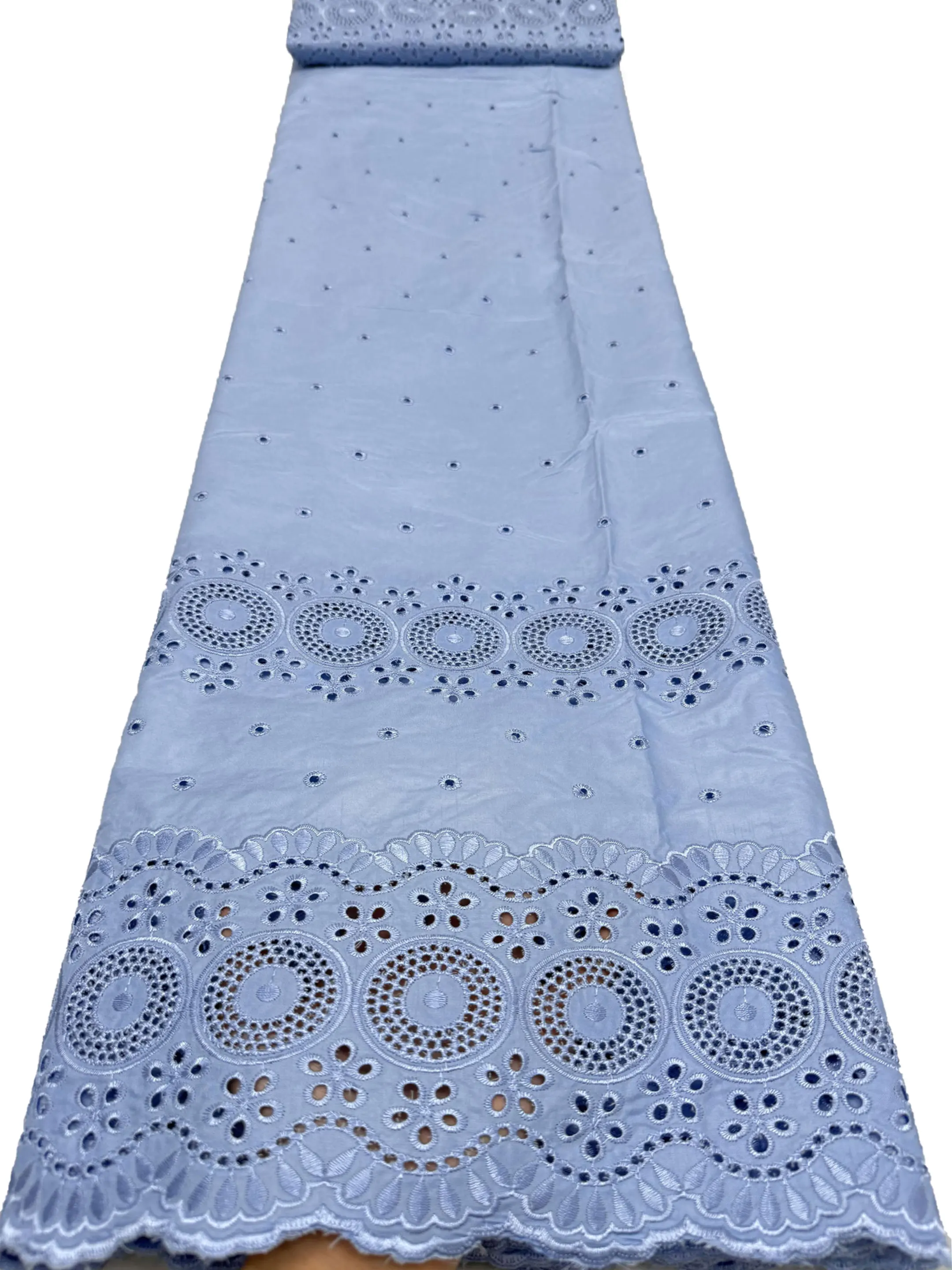 2026 Ubai Popular Style 5 Yard Pure Cotton Swiss Voile African Dry Lace Embroidery Cotton Lace Cloth For Men Women Dress Sewing
2026 Ubai Popular Style 5 Yard Pure Cotton Swiss Voile African Dry Lace Embroidery Cotton Lace Cloth For Men Women Dress Sewing