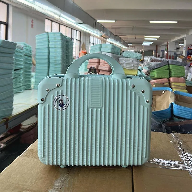 Handheld Luggage Box 14 Inch Travel Cosmetic Storage Box Gift Packaging Box with Password Lock Polyester Zipper Closure
Handheld Luggage Box 14 Inch Travel Cosmetic Storage Box Gift Packaging Box with Password Lock Polyester Zipper Closure