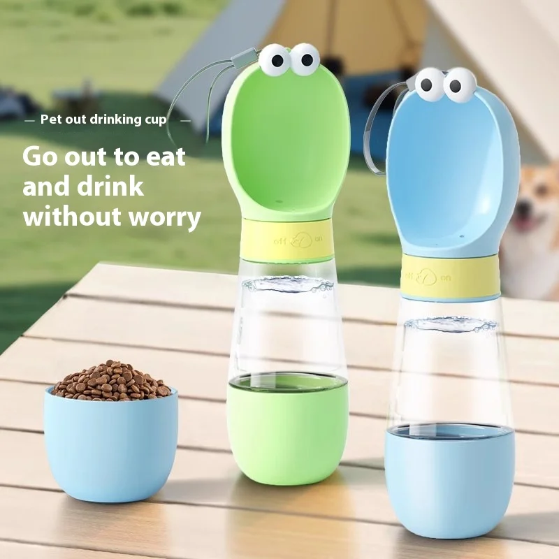 Pet cat water cup cartoon anti-scalding and high temperature resistant going out drinking pot dog accompanying water dispenser
Pet cat water cup cartoon anti-scalding and high temperature resistant going out drinking pot dog accompanying water dispenser