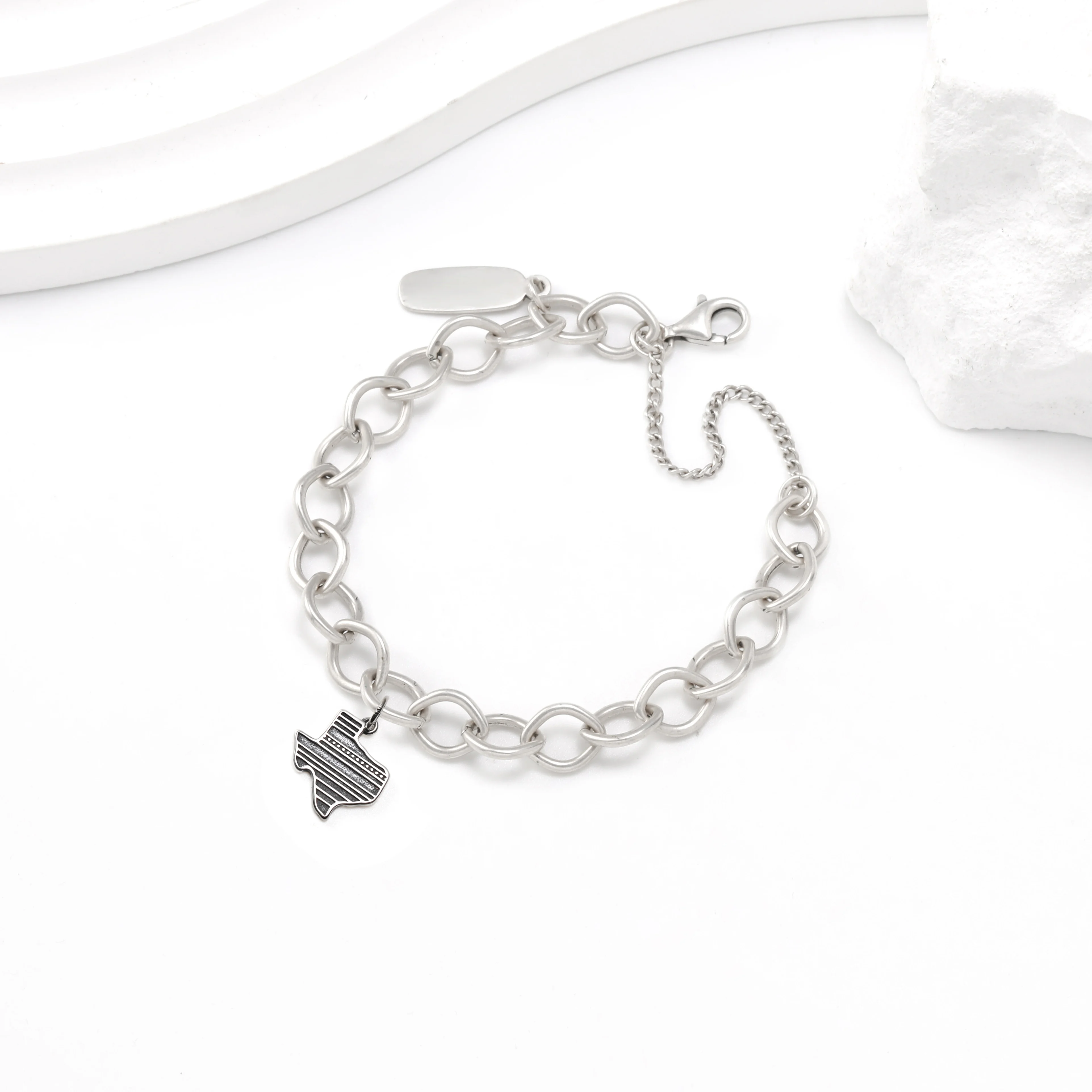 Genuine 925 sterling silver Forged Link Charm Bracelet paired with Enamel Texas Pendant
Genuine 925 sterling silver Forged Link Charm Bracelet paired with Enamel Texas Pendant