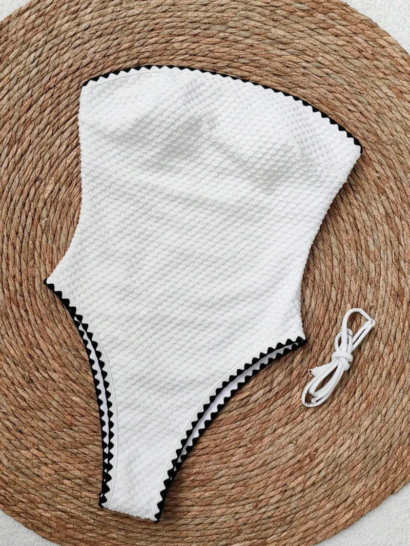 Sexy Bandeau One Piece Swimsuit Women White Patchwork Push Up Padded Slim Tummy Control Swimwear 2026 Beach Holiday Bathing Suit
Sexy Bandeau One Piece Swimsuit Women White Patchwork Push Up Padded Slim Tummy Control Swimwear 2026 Beach Holiday Bathing Suit