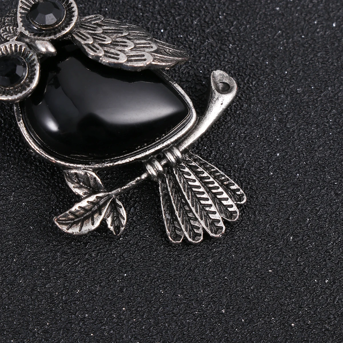 1PC Creative Owl Shape Brooch Crystal Brooch Fashion Breastpin Coat Pin Scarf Buckle Clip for Wedding Party (Black)
1PC Creative Owl Shape Brooch Crystal Brooch Fashion Breastpin Coat Pin Scarf Buckle Clip for Wedding Party (Black)