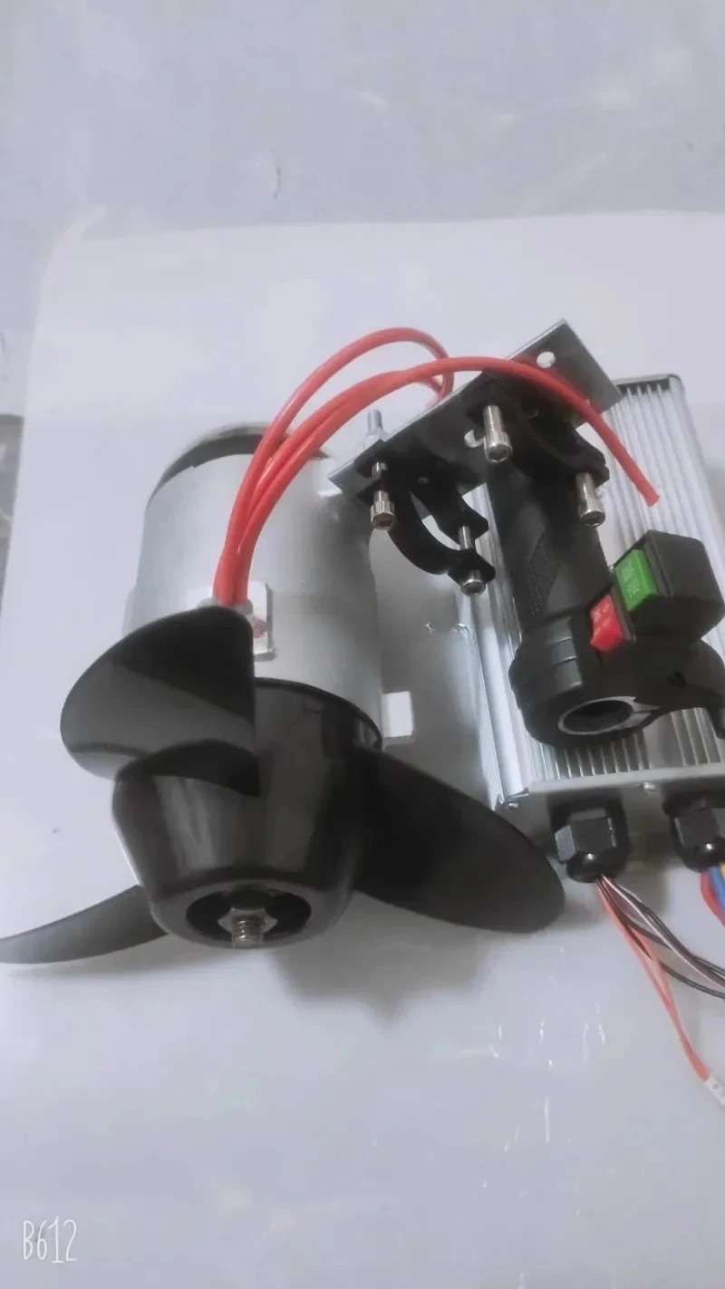 Waterproof Brushless Motor Underwater Propeller Fishing Boat Foam Boat Attack Ship A Set of Propeller Controller
Waterproof Brushless Motor Underwater Propeller Fishing Boat Foam Boat Attack Ship A Set of Propeller Controller