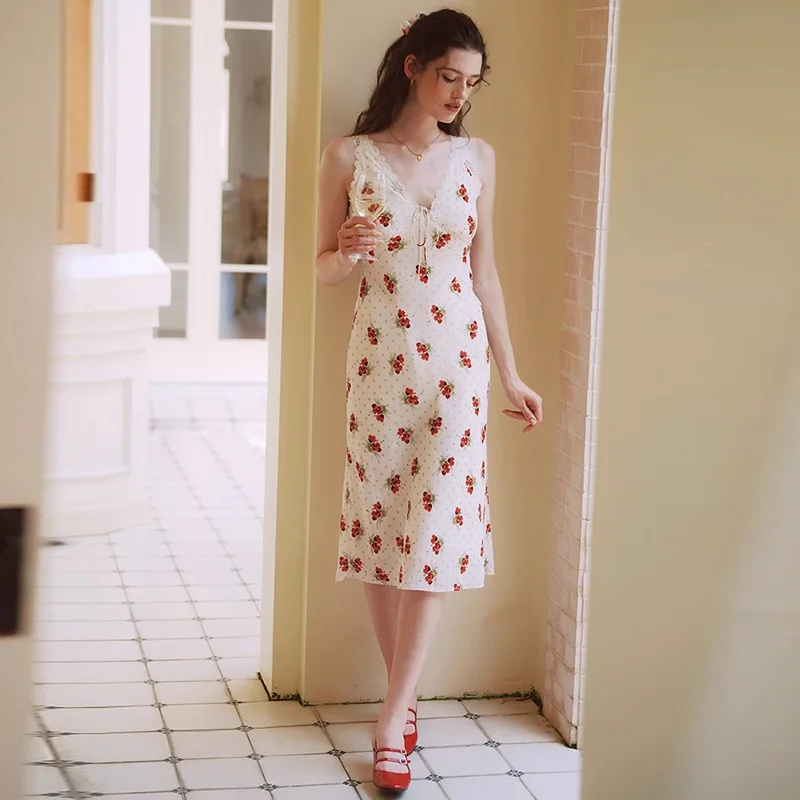 Silk Linen Women Cherry Print Lace Trim Midi Dress Sleeveless Spaghetti Strap V-neck Bodycon Summer Dress Sweet Fairycore Chic
Silk Linen Women Cherry Print Lace Trim Midi Dress Sleeveless Spaghetti Strap V-neck Bodycon Summer Dress Sweet Fairycore Chic