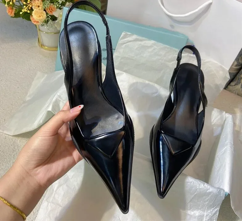 Triangle Brushed Leather Sandals Shoes for Women Slingback Pumps Footwear Women High Heels Party Wedding Dress 35-40
Triangle Brushed Leather Sandals Shoes for Women Slingback Pumps Footwear Women High Heels Party Wedding Dress 35-40