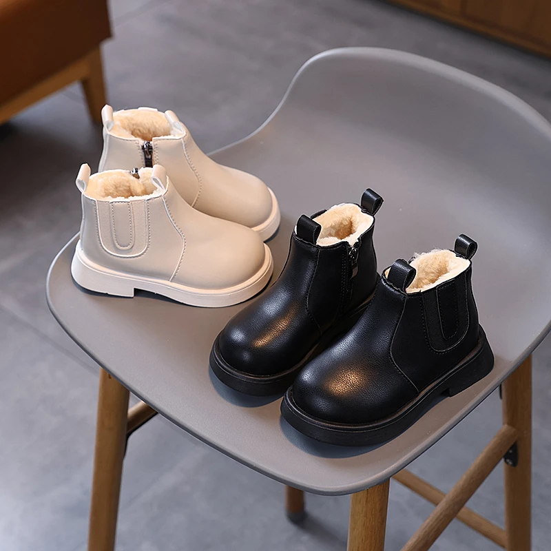 2025 г., детская повседневная обувь, ботинки из искусственной кожи, однотонная зимняя обувь для девочек, Нескользящая мягкая подошва, бежевые, черные туфли
2025 г., детская повседневная обувь, ботинки из искусственной кожи, однотонная зимняя обувь для девочек, Нескользящая мягкая подошва, бежевые, черные туфли